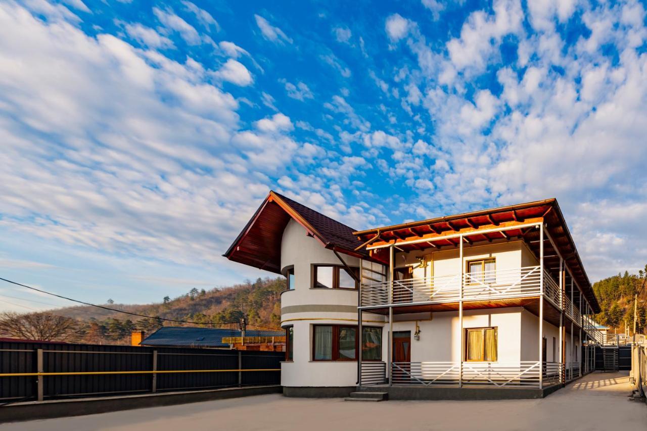 Vaias Aparts Târgu Neamţ Exterior foto
